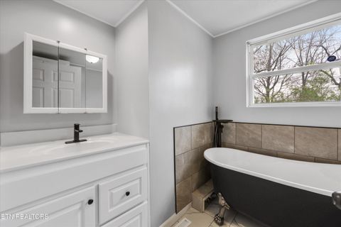 Tiny photo for 434 Murray Rd, Knoxville, TN 37912 (MLS # 1334799)