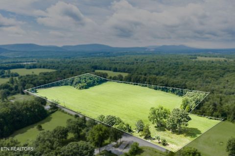 Photo of 6388 Chestnut Hill Rd, Crossville, TN 38571 (MLS # 1347912)