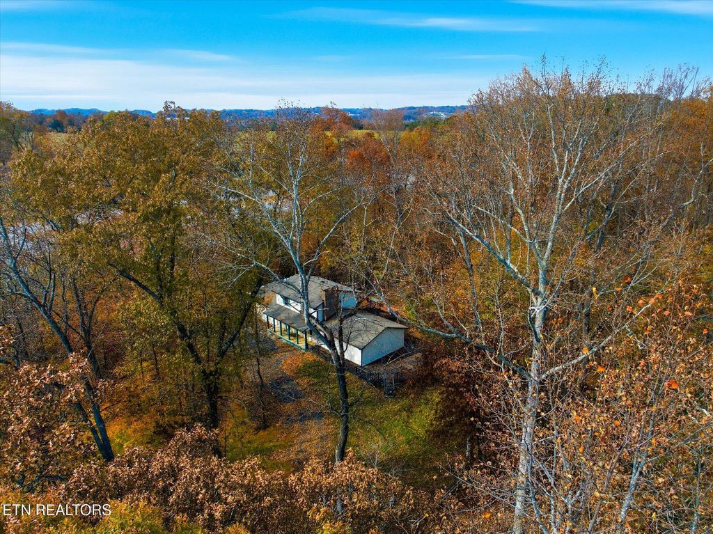 Photo of 2133 Highway 30, Athens, TN 37303 (MLS # 1320168)