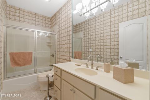 Tiny photo for 1069 Rarity Bay Pkwy, Vonore, TN 37885 (MLS # 1332730)