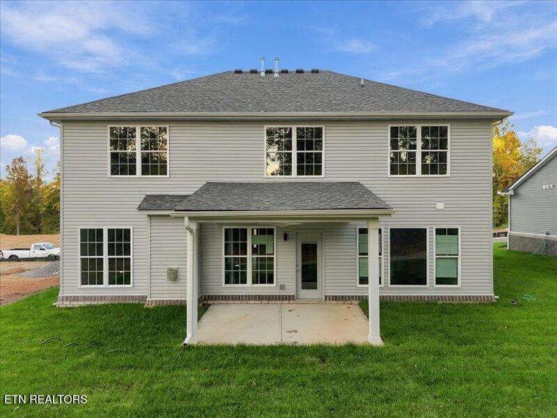 Photo of 1418 Crescent Oaks Lane, Lenoir City, TN 37772 (MLS # 1344916)