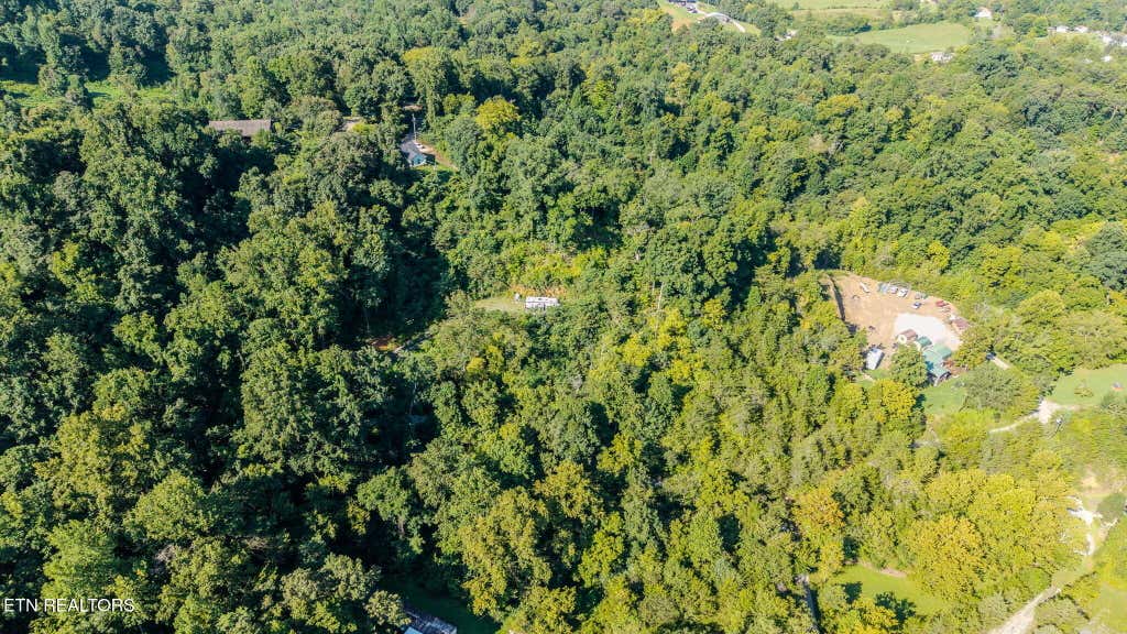 Photo of 2139 Stillhouse Rd, Dandridge, TN 37725 (MLS # 1352683)