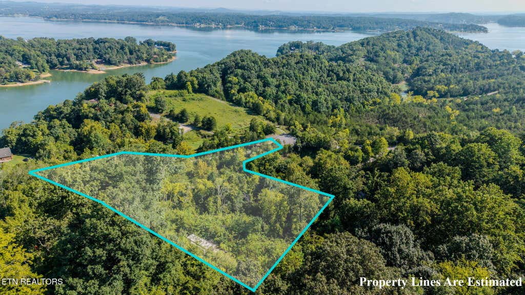 Photo of 2139 Stillhouse Rd, Dandridge, TN 37725 (MLS # 1352683)