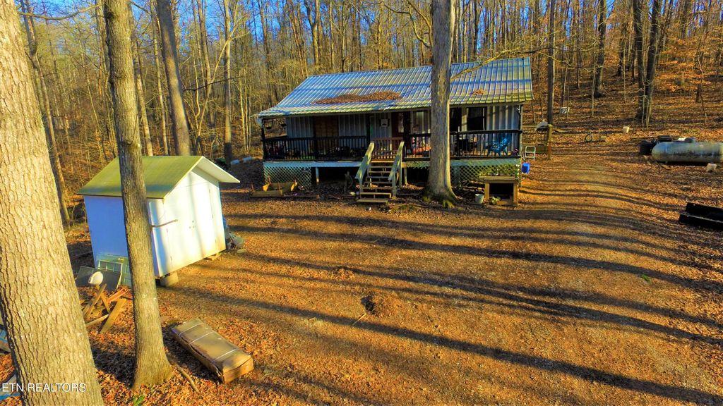 Photo of 184 Harris Branch Rd, Madisonville, TN 37354 (MLS # 1289661)