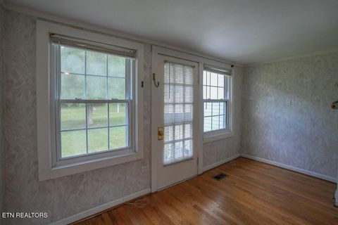 Tiny photo for 608 Grant St, Alcoa, TN 37701 (MLS # 1317805)