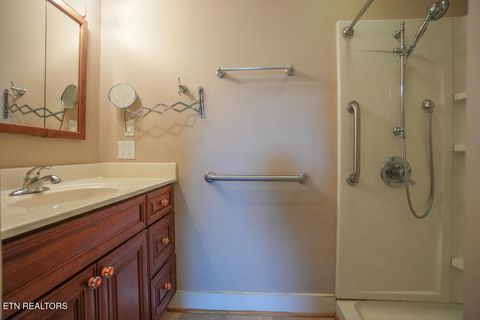 Tiny photo for 608 Grant St, Alcoa, TN 37701 (MLS # 1317805)
