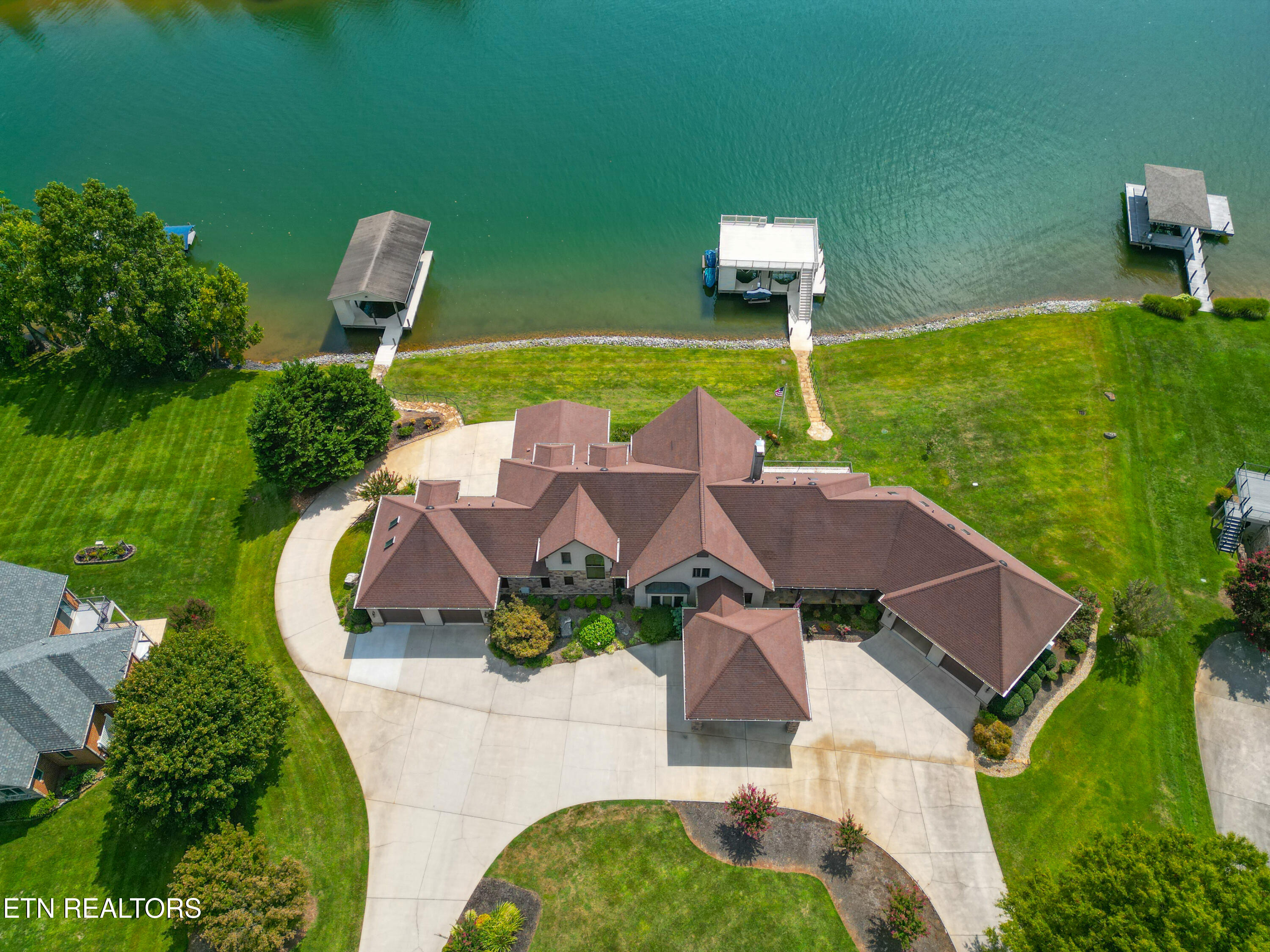 129 Indian Shadows Drive