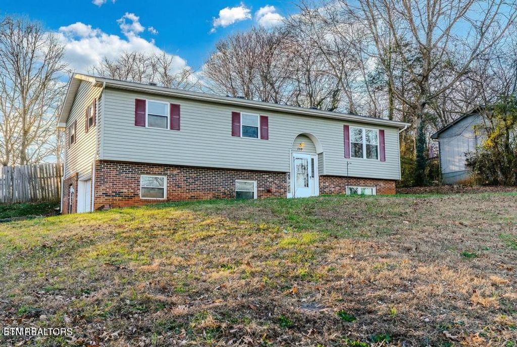 Photo of 205 Blue Ridge Lane, Seymour, TN 37865 (MLS # 1336492)