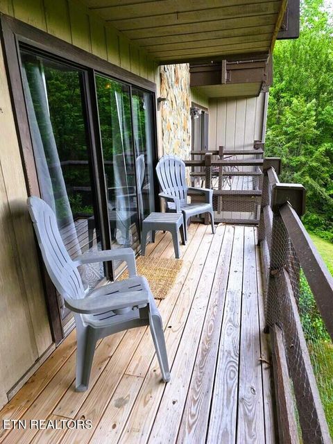 Tiny photo for 1081 Cove Rd #APT 1024, Sevierville, TN 37876 (MLS # 1328688)