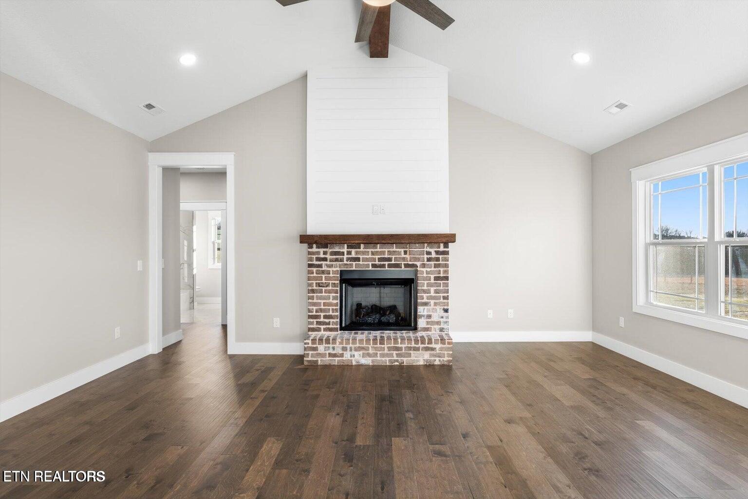 231 Lakeside Meadows Circle