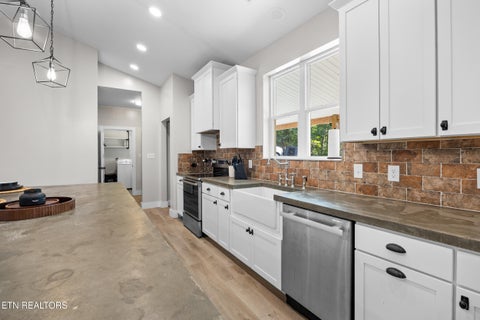 Tiny photo for 6222 Thomas Weaver Rd, Knoxville, TN 37938 (MLS # 1356226)