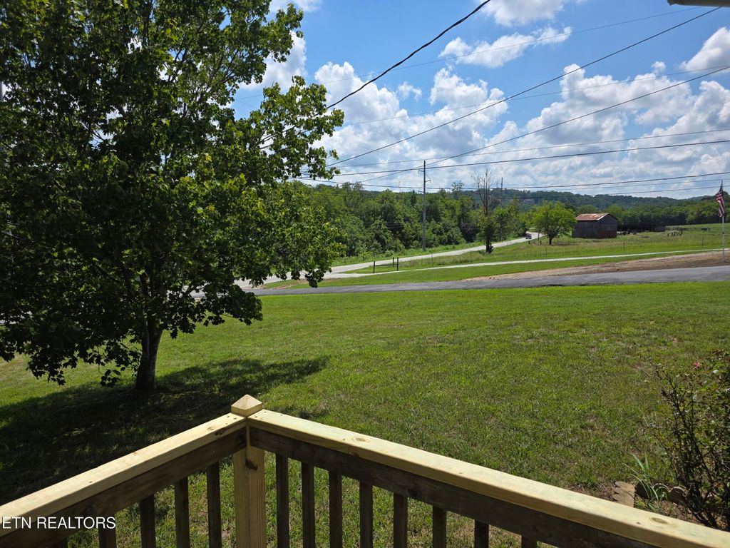 Photo of 1312 W Union Valley Rd, Seymour, TN 37865 (MLS # 1311588)