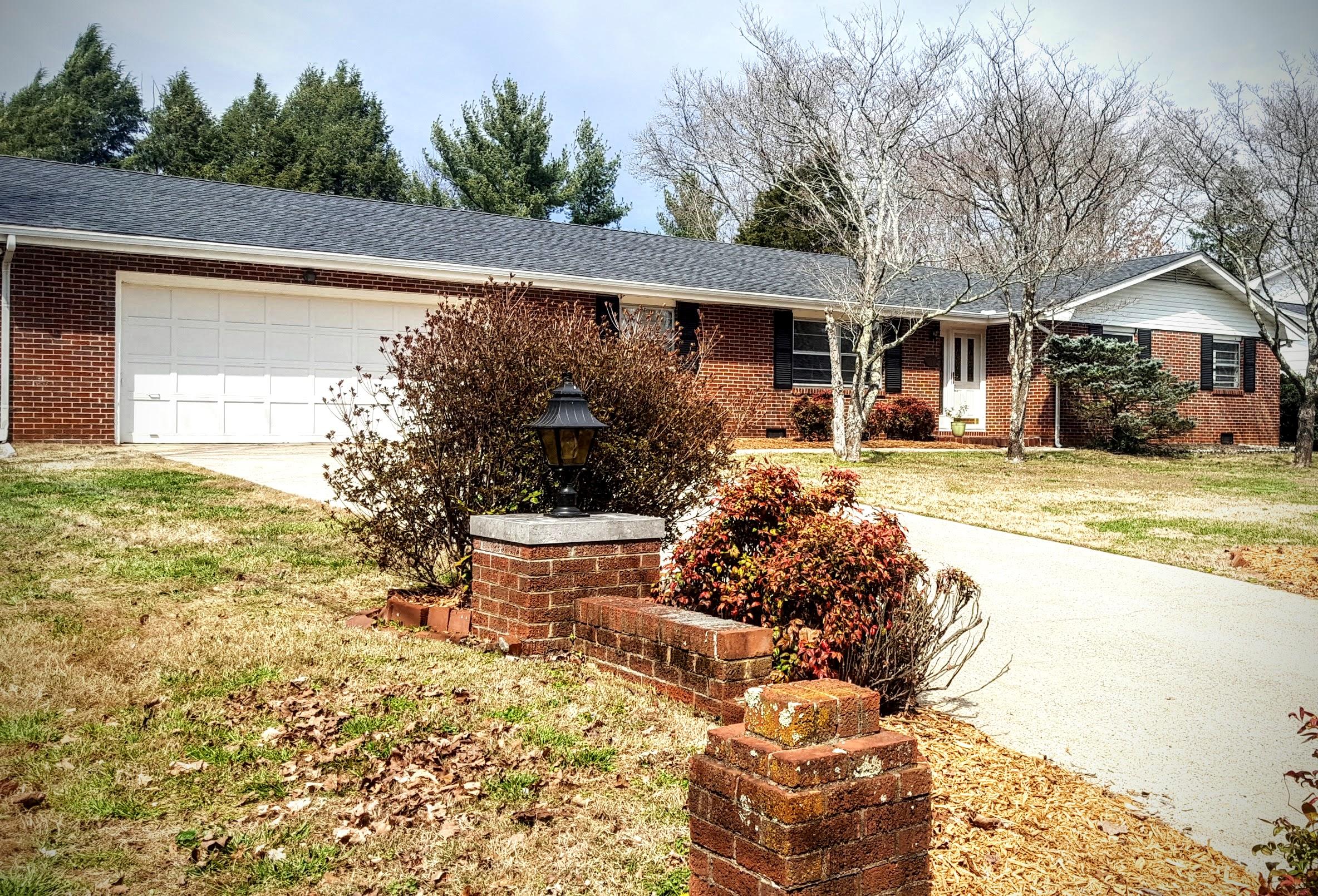 Photo 1 of 19 — 7717 Sussex Circle, Knoxville, TN 37919