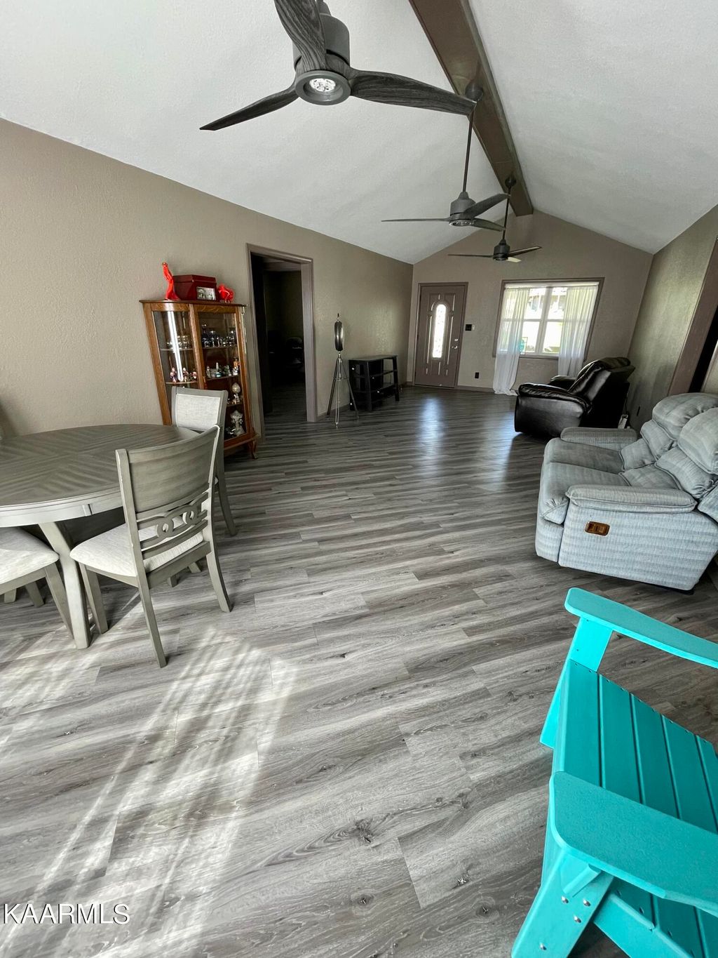 Photo of 121 Willow Creek Rd, Wartburg, TN 37887 (MLS # 1223286)