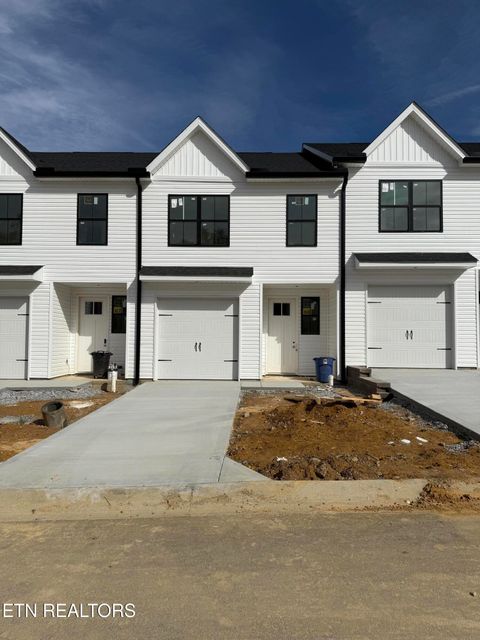 Photo of 8836 Chapman Trace Way, Knoxville, TN 37920 (MLS # 1321083)