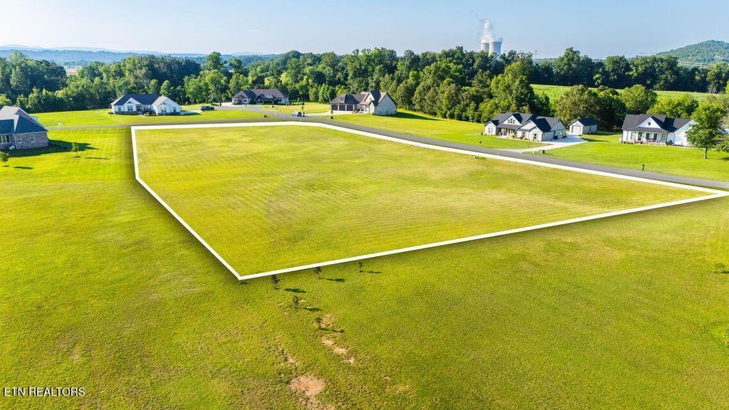 Photo of 0 Espalier Drive, Decatur, TN 37322 (MLS # 1307854)