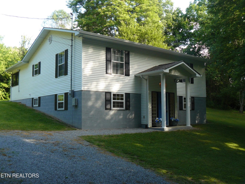 Photo of 311 Greever Hollow Rd, Tazewell, TN 37879 (MLS # 1344754)