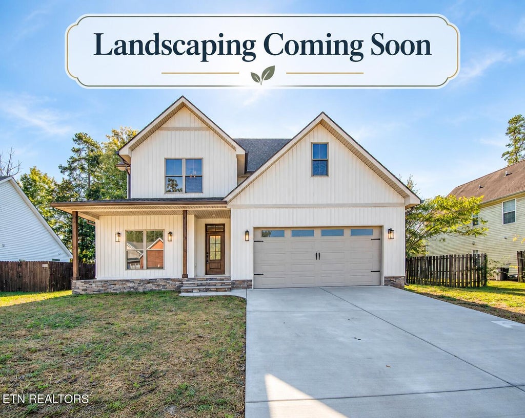 Photo of 502 Hillside Lane, Lenoir City, TN 37771 (MLS # 1358793)