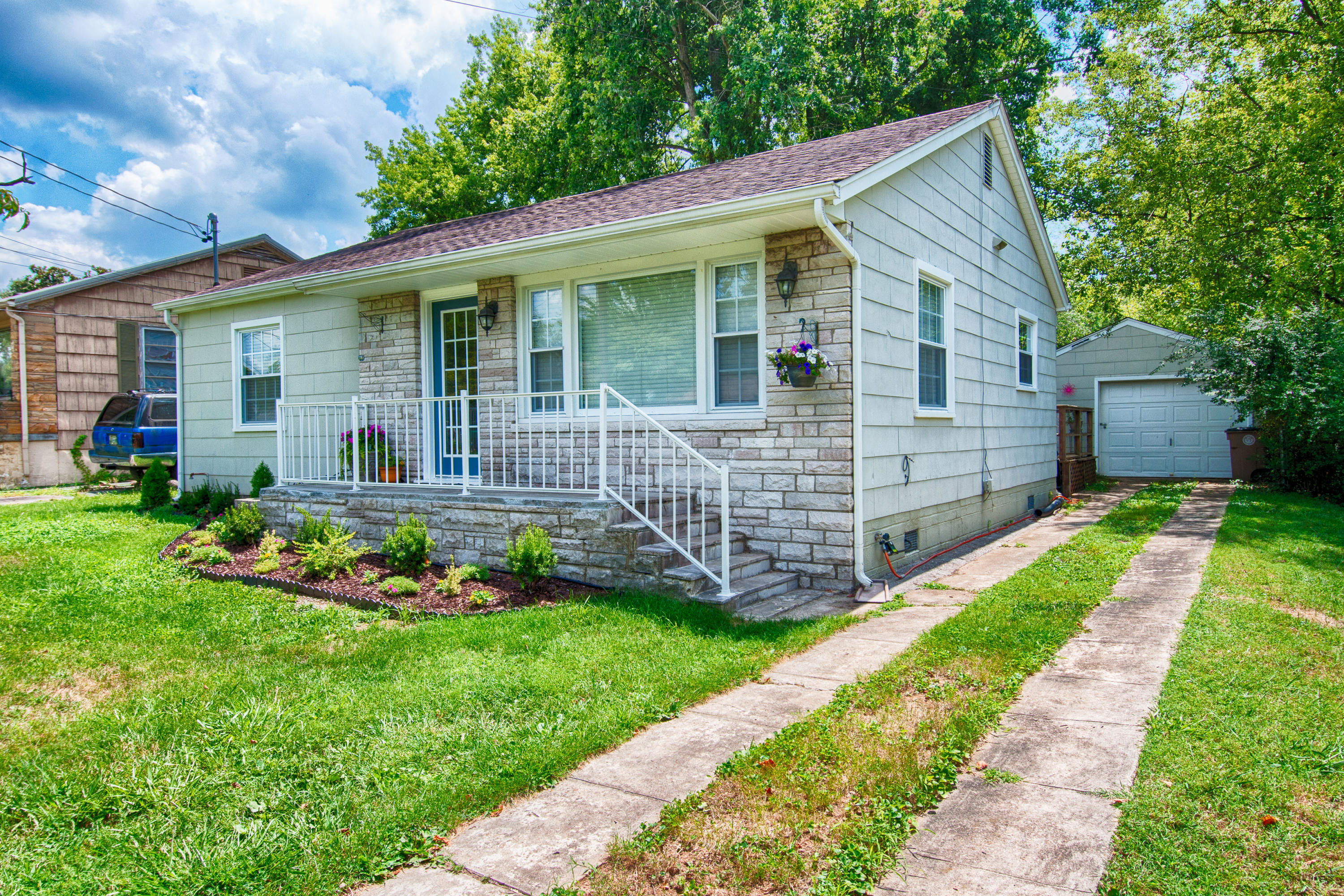 Photo 1 of 23 — 2438 Seymour Ave, Knoxville, TN 37917