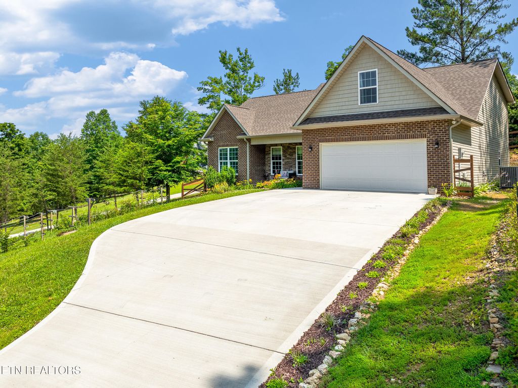 Photo of 321 Timber Creek Rd, Maynardville, TN 37807 (MLS # 1304687)