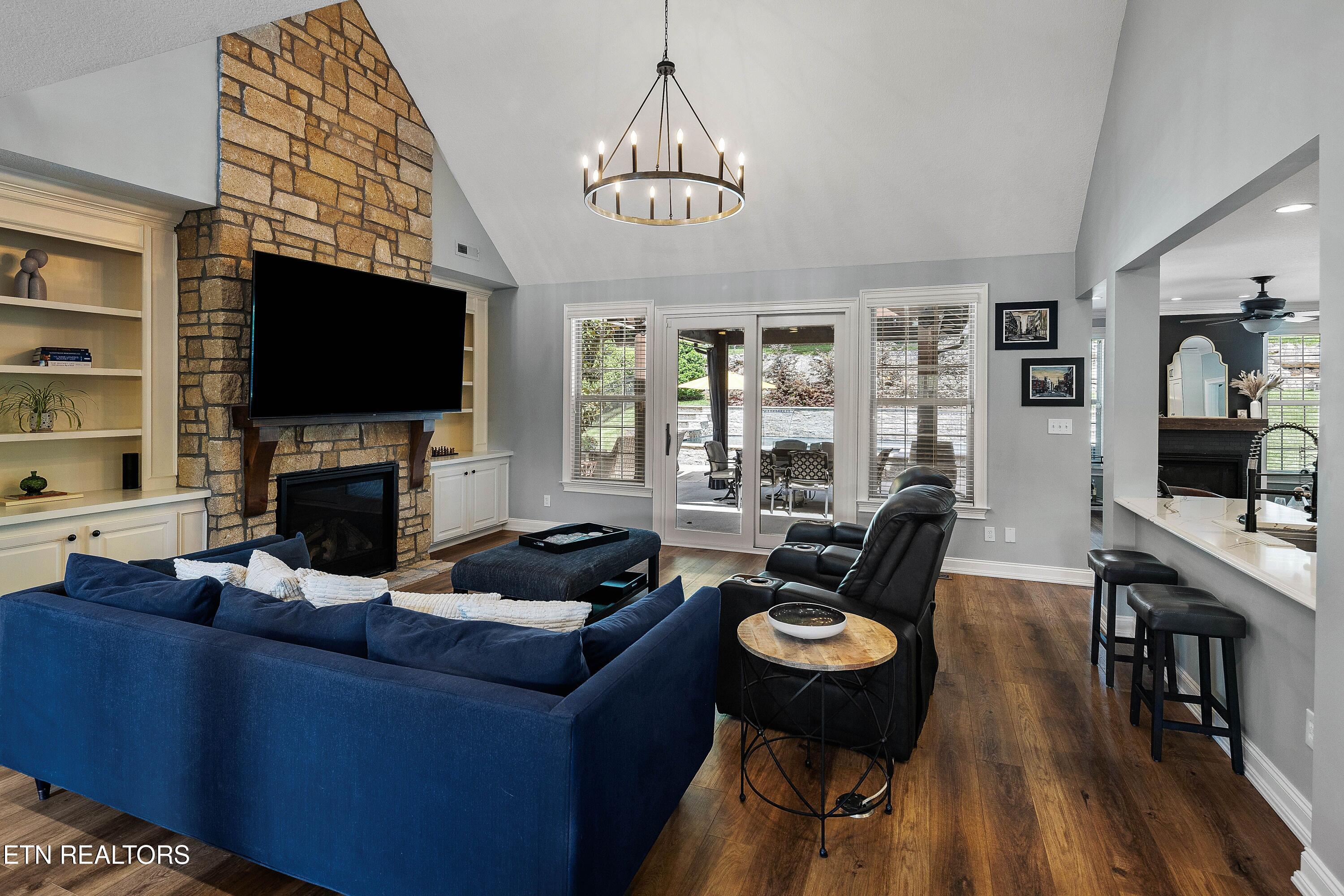 37922 Homes For Sale & Real Estate | REMAX