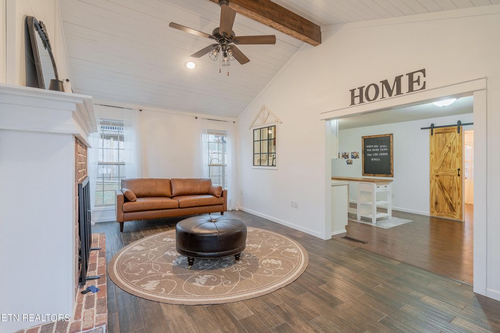 Photo of 121 Boulder Rd, Wartburg, TN 37887 (MLS # 1257912)