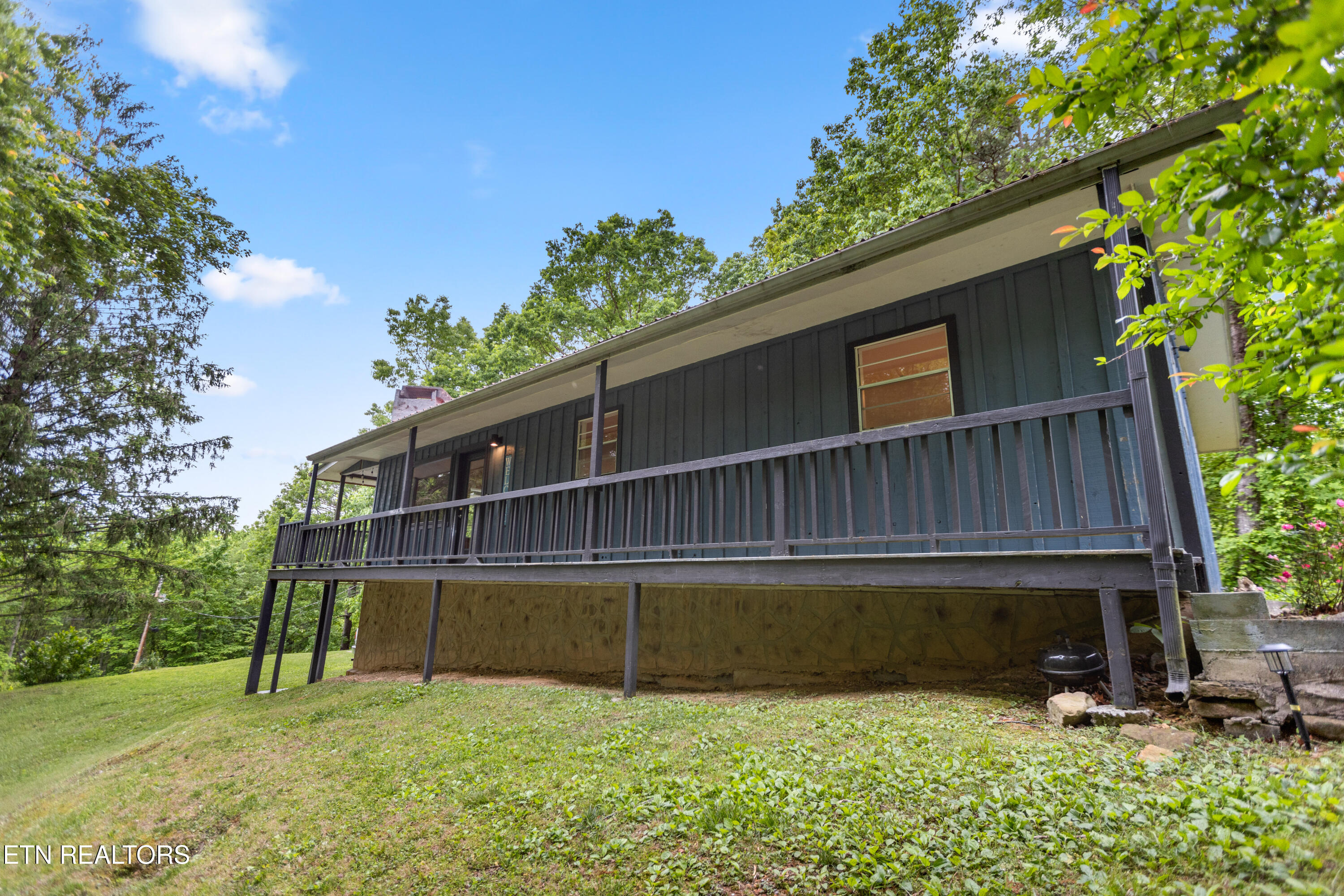 3724 Warden Branch Lane