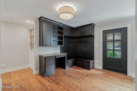Tiny photo for 5604 Westover Drive, Knoxville, TN 37919 (MLS # 1338864)