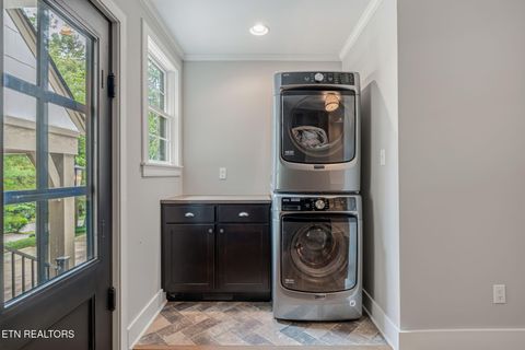 Tiny photo for 5604 Westover Drive, Knoxville, TN 37919 (MLS # 1338864)