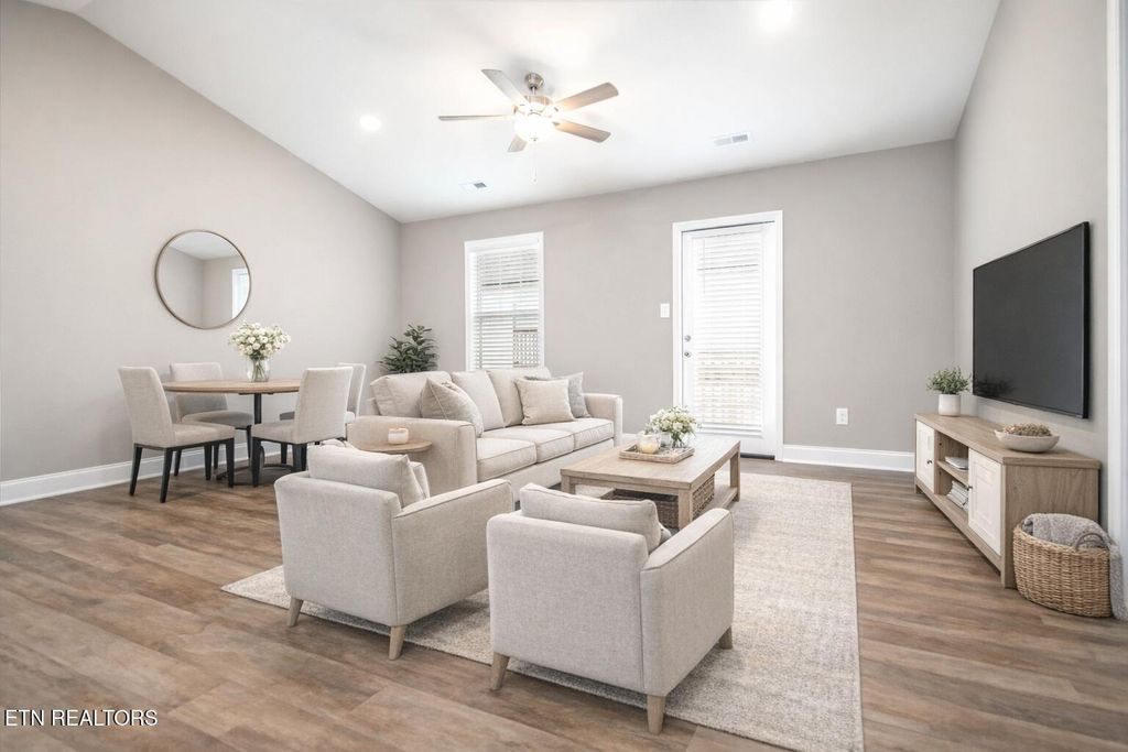 Photo of 7316 Woodpecker Way, Knoxville, TN 37921 (MLS # 1330568)