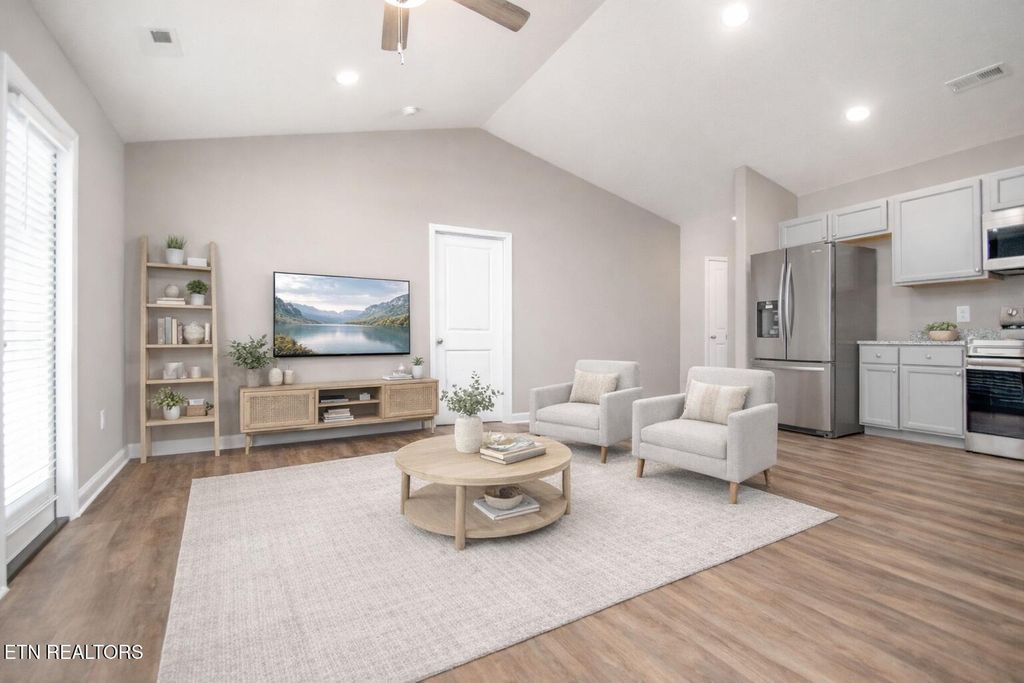 Photo of 7316 Woodpecker Way, Knoxville, TN 37921 (MLS # 1330568)