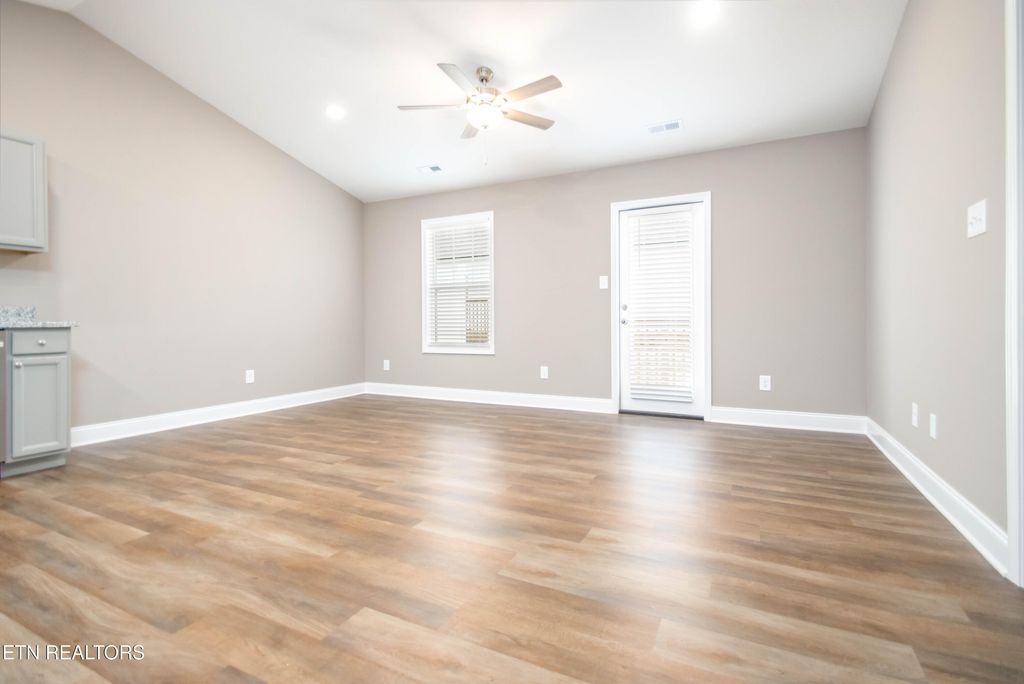 Photo of 7316 Woodpecker Way, Knoxville, TN 37921 (MLS # 1330568)