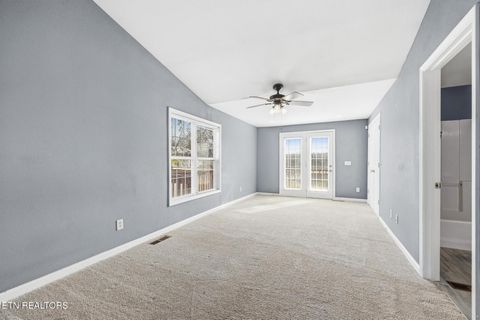 Tiny photo for 1206 W Parkway Ave, Knoxville, TN 37912 (MLS # 1323194)