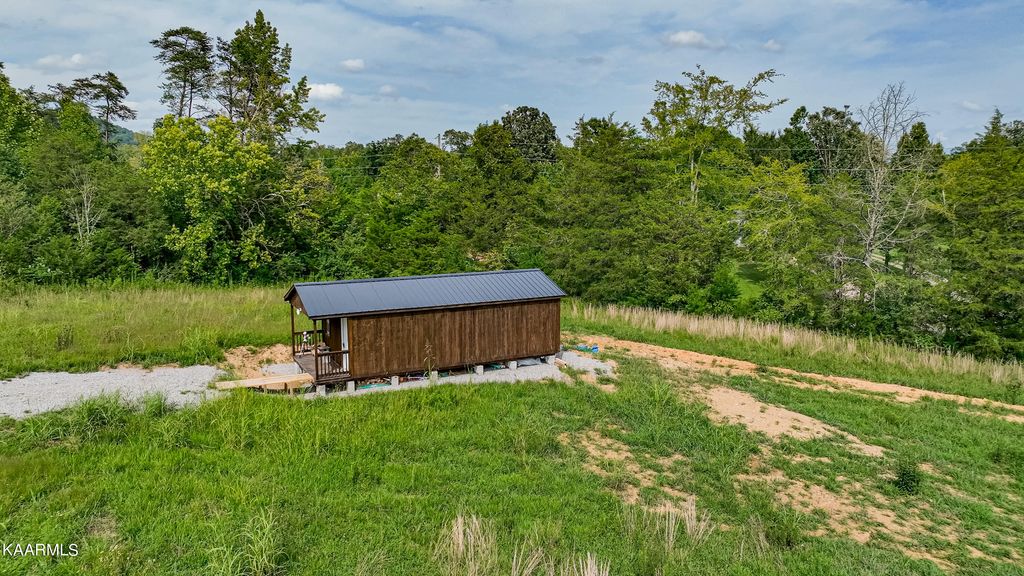 Photo of 125 Shadden Road Rd, Tellico Plains, TN 37385 (MLS # 1235585)