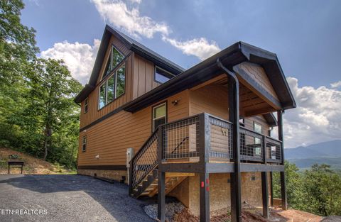 Tiny photo for 775 Cartertown Rd, Gatlinburg, TN 37738 (MLS # 1325552)