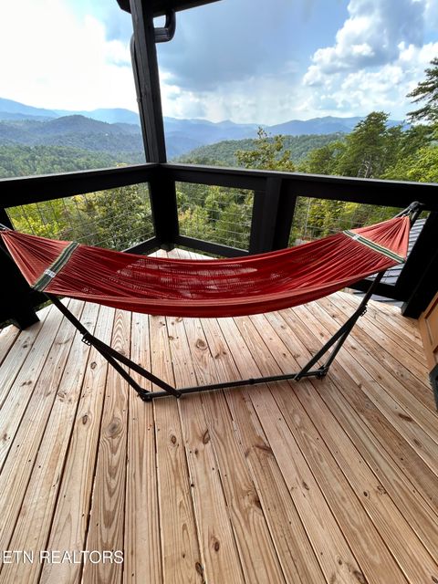 Tiny photo for 775 Cartertown Rd, Gatlinburg, TN 37738 (MLS # 1325552)