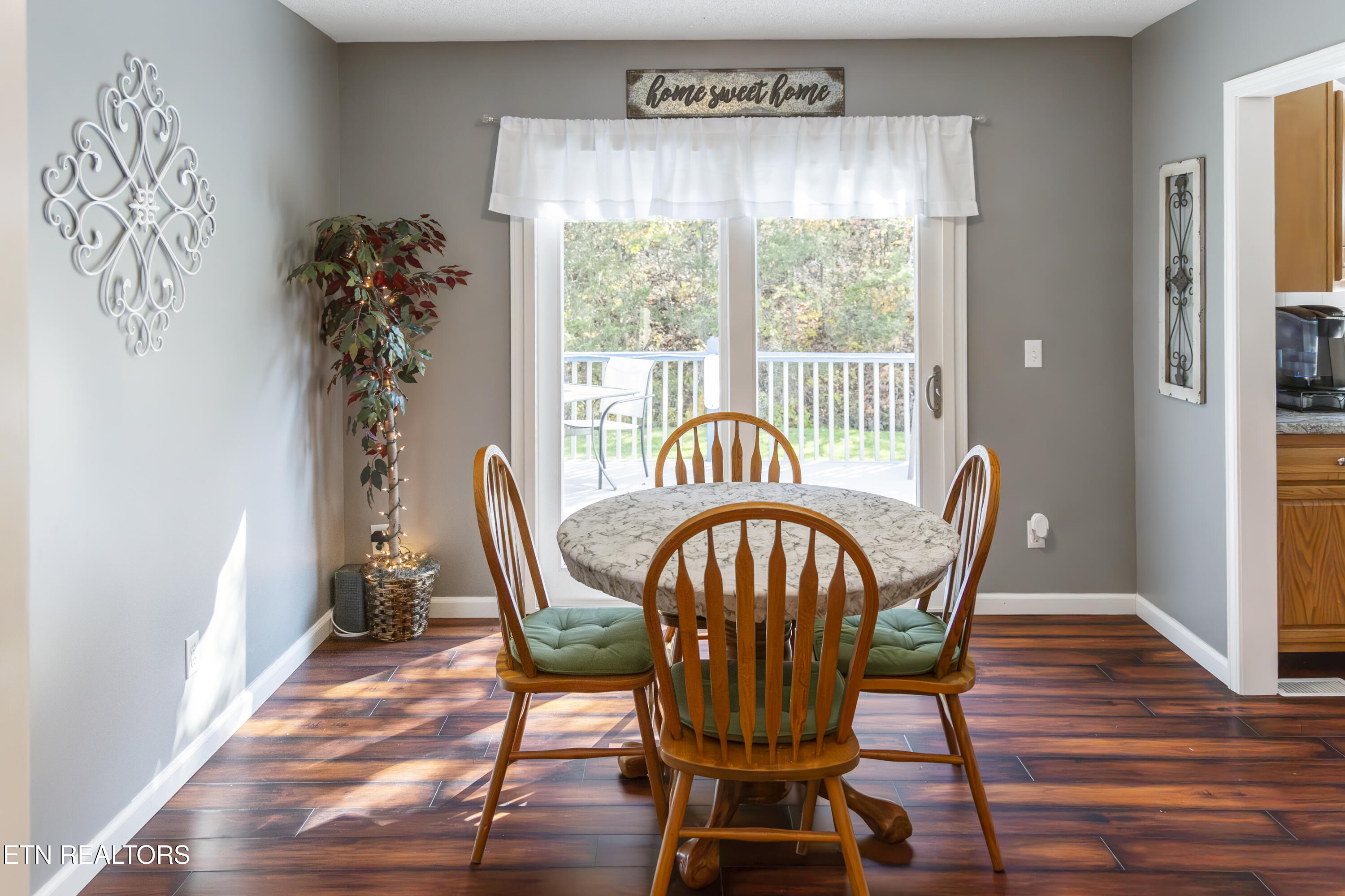 238 Dry Valley Rd