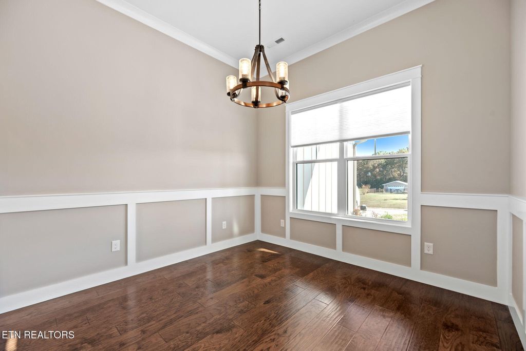 Photo of 195 Wilshaw Court, Madisonville, TN 37354 (MLS # 1282178)