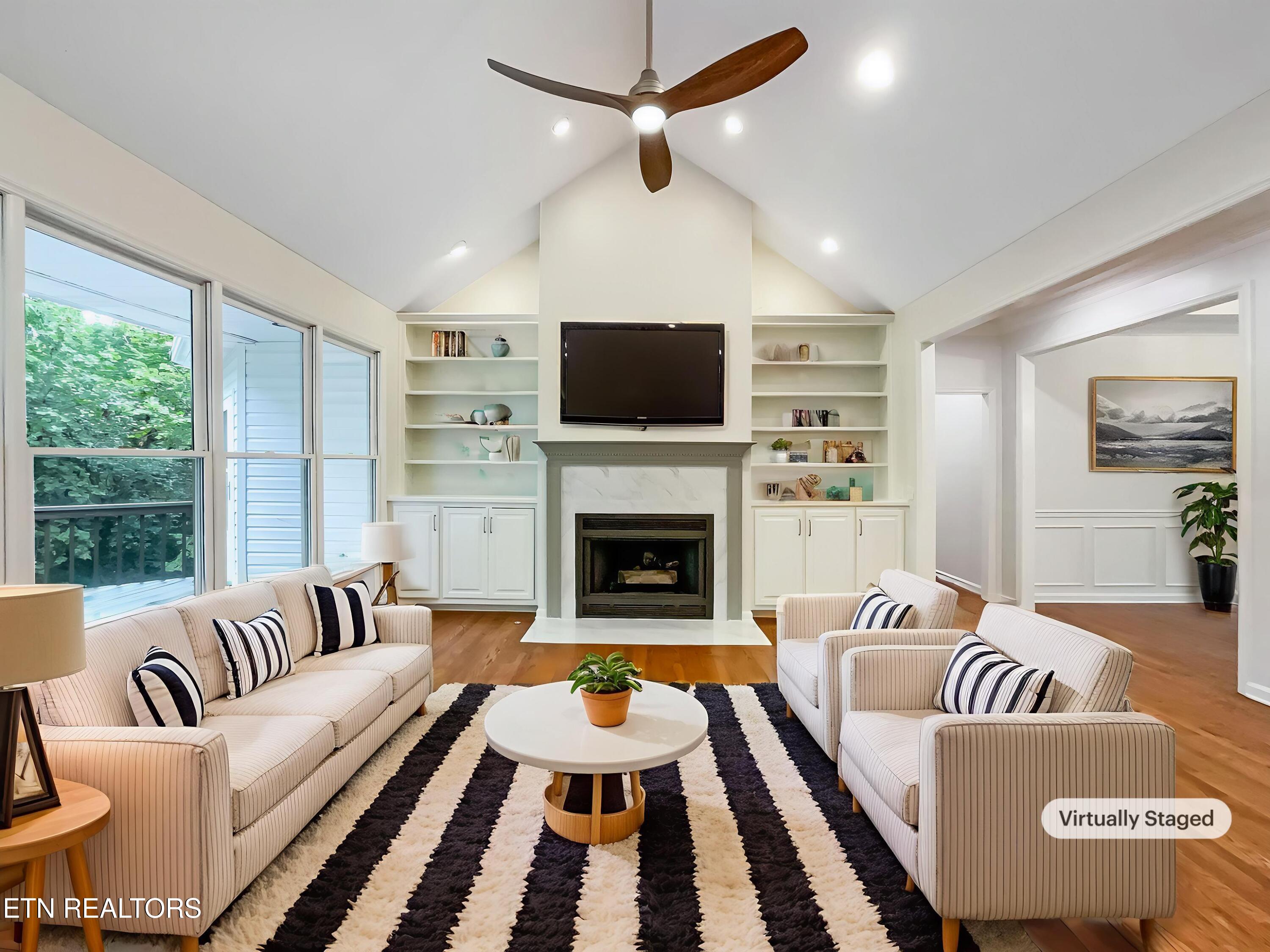 42 Palisades Pkwy