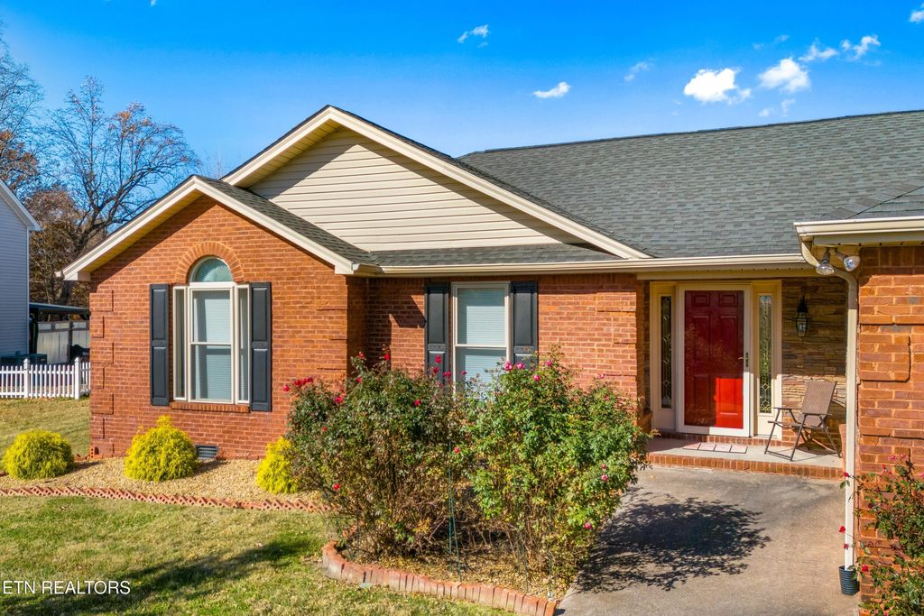 Photo of 4581 Lockley Court, Morristown, TN 37813 (MLS # 1315555)