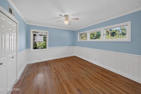 Tiny photo for 1025 Kenesaw Ave, Knoxville, TN 37919 (MLS # 1355690)