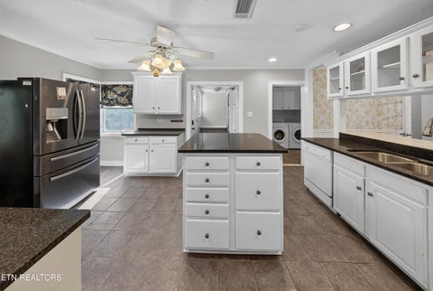 Tiny photo for 1025 Kenesaw Ave, Knoxville, TN 37919 (MLS # 1355690)