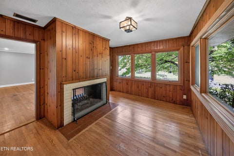 Tiny photo for 1025 Kenesaw Ave, Knoxville, TN 37919 (MLS # 1355690)
