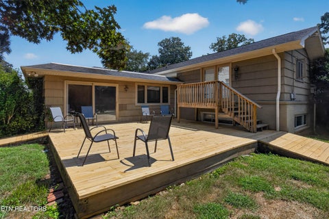 Tiny photo for 1025 Kenesaw Ave, Knoxville, TN 37919 (MLS # 1355690)