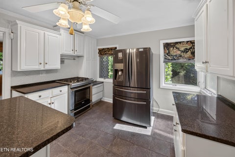 Tiny photo for 1025 Kenesaw Ave, Knoxville, TN 37919 (MLS # 1355690)