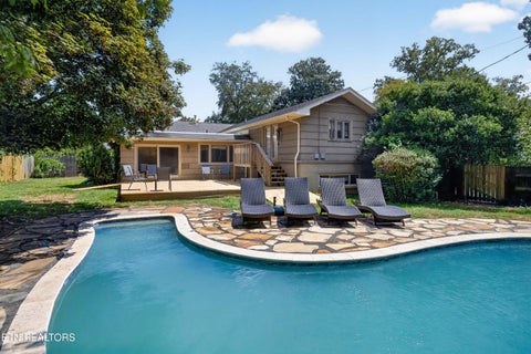 Tiny photo for 1025 Kenesaw Ave, Knoxville, TN 37919 (MLS # 1355690)