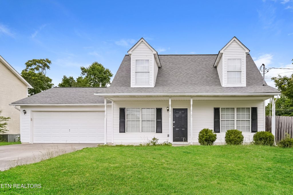 Photo of 8231 Oak Terrace Lane, Powell, TN 37849 (MLS # 1306354)