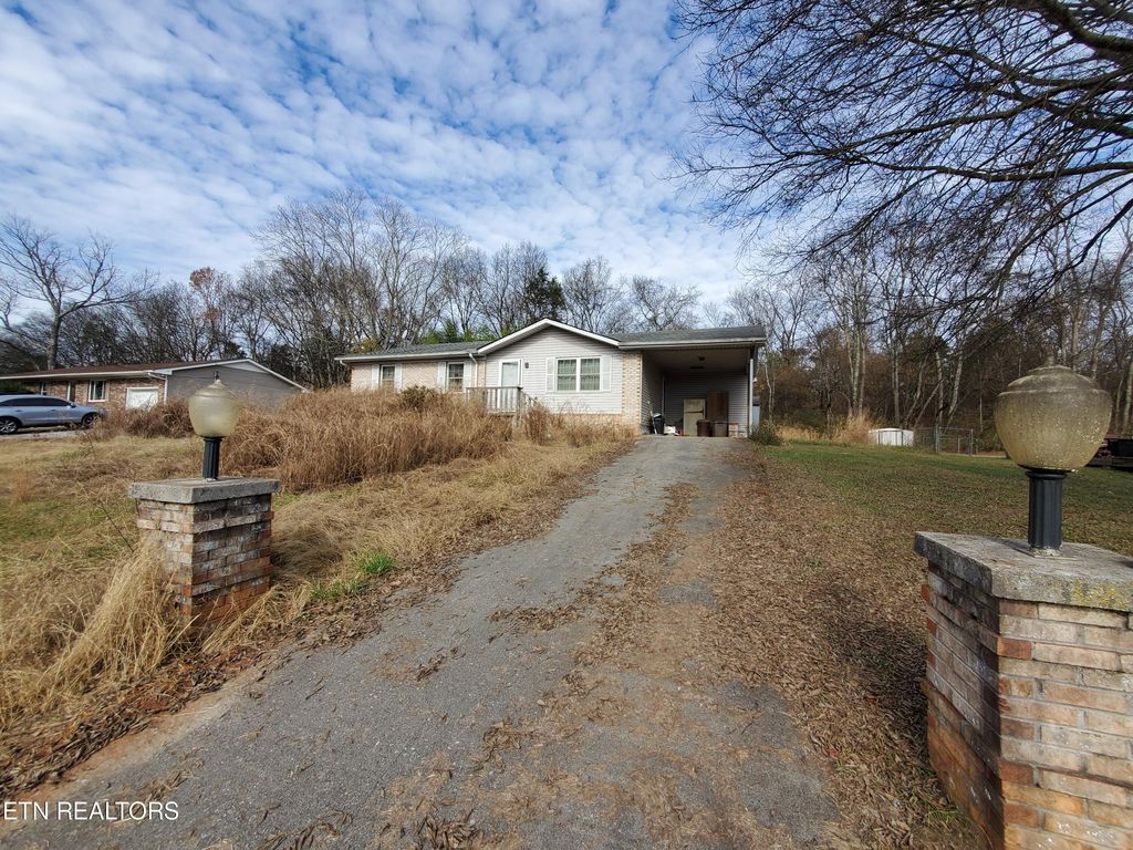 Photo of 2948 Bluegrass Lane, Strawberry Plains, TN 37871 (MLS # 1246636)