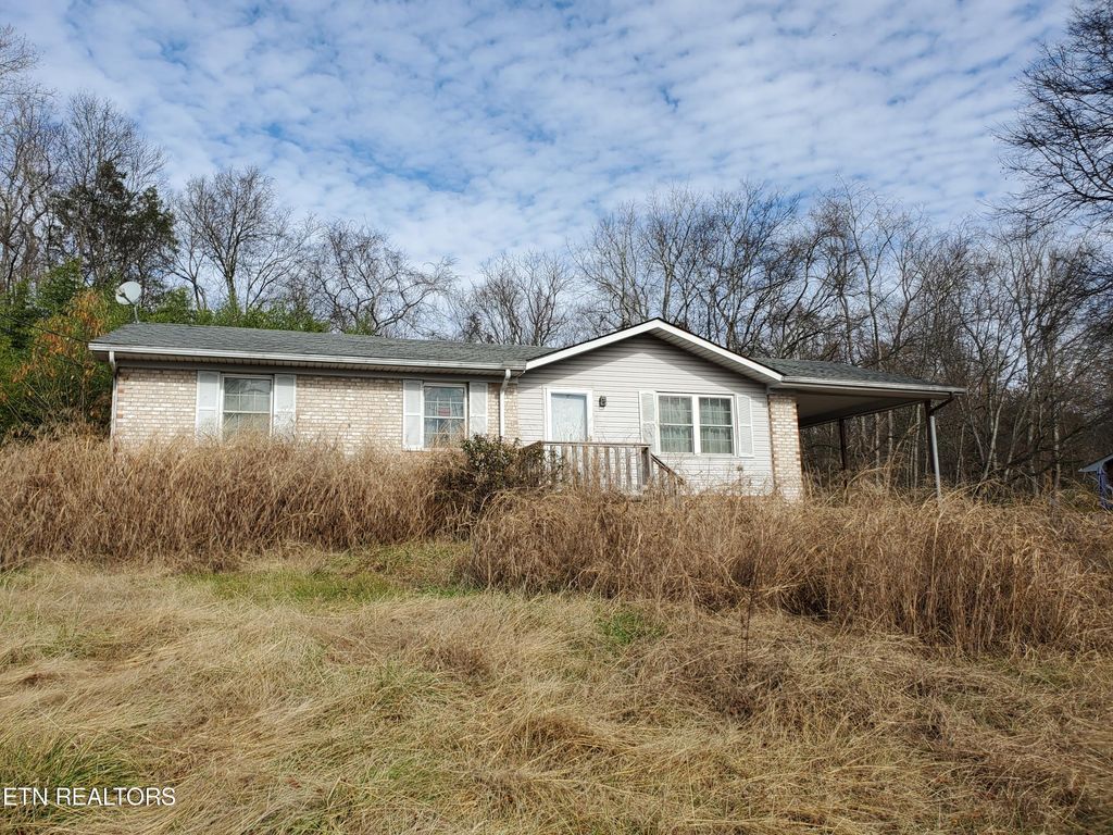 Photo of 2948 Bluegrass Lane, Strawberry Plains, TN 37871 (MLS # 1246636)