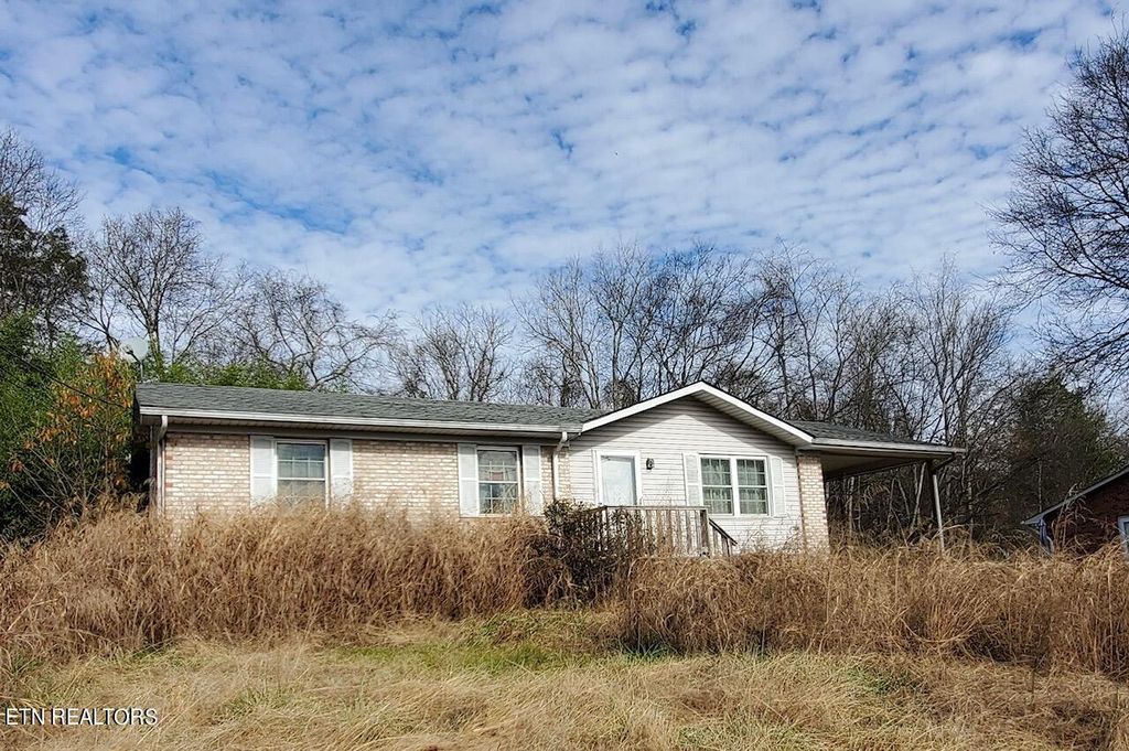 Photo of 2948 Bluegrass Lane, Strawberry Plains, TN 37871 (MLS # 1246636)
